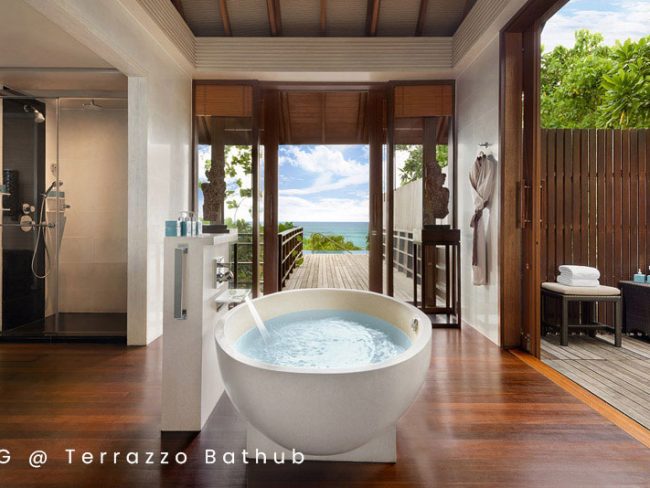 TB 02 Oval Palace - 180 WH